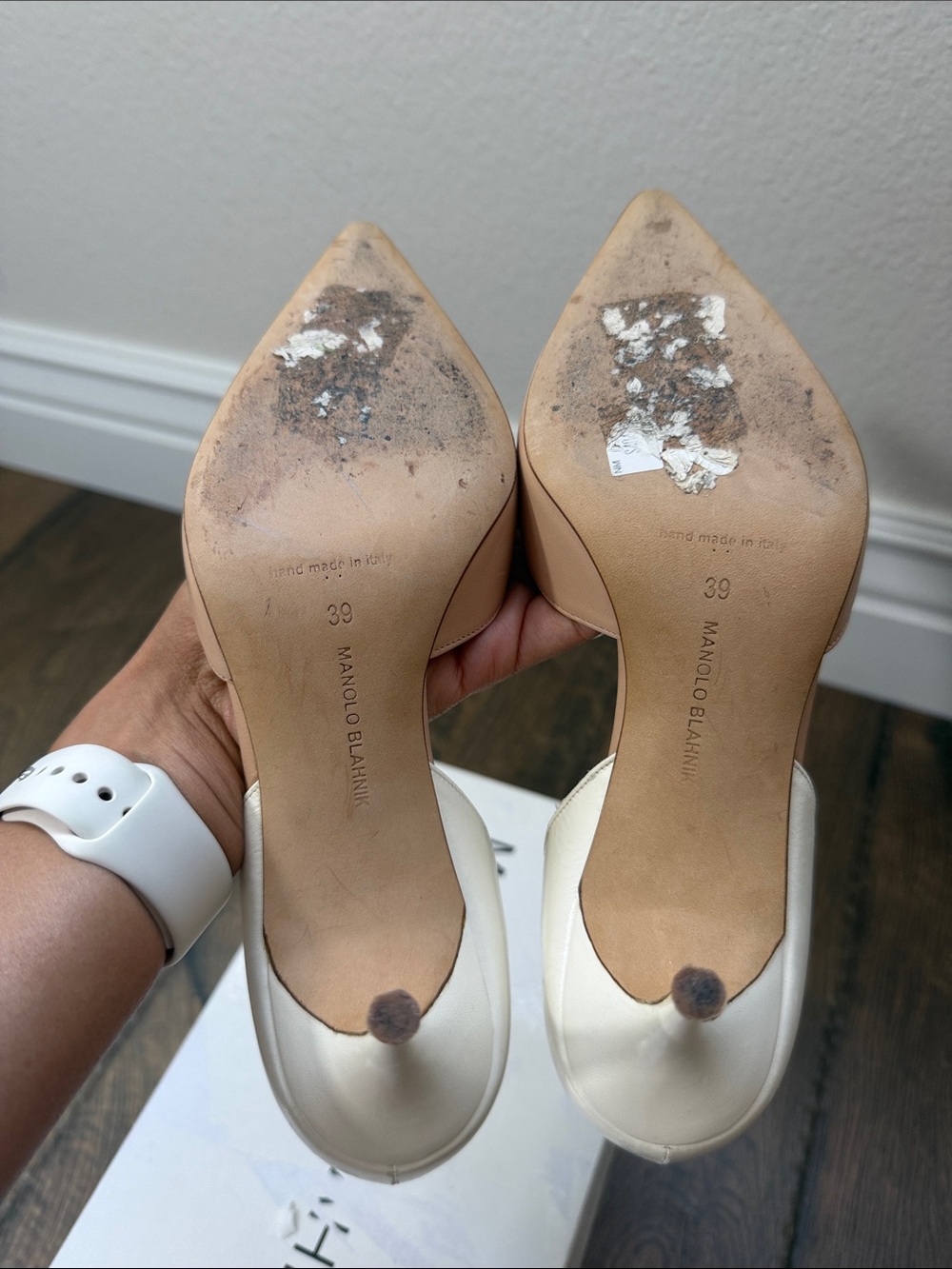 MANOLO BLAHNIK Tayler Bicolor Blush and Cream Pointed D'Orsay Pumps - Picture 7 of 10